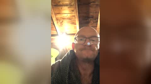 essexguy36_ online show from February 2, 12:19 am