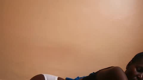 Snapshot of essie_n chatting on October 21, 1:16 pm Eddah online show from October 21, 1:16 pm