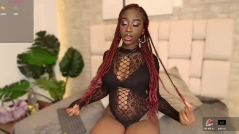 estefany online show from March 1, 11:39 am