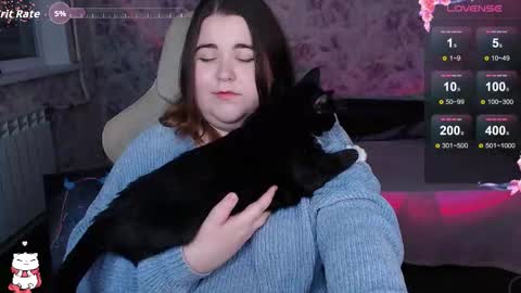 Snapshot of estelle_hicks chatting on October 5, 8:27 pm estelle_hicks online show from October 5, 8:27 pm