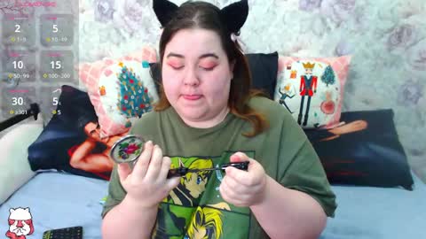 Snapshot of estelle_hicks chatting on February 17, 6:28 pm estelle_hicks online show from February 17, 6:28 pm