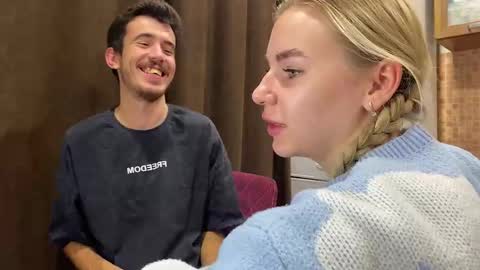 Ester online show from October 9, 6:24 pm