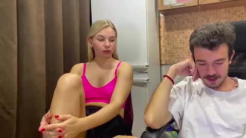 Ester online show from October 8, 6:14 pm