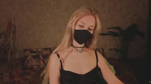 Sophia online show from April 24, 11:29 pm