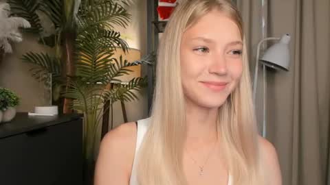 Natalie online show from July 25, 6:00 am