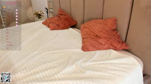 Elsa online show from March 5, 7:49 pm