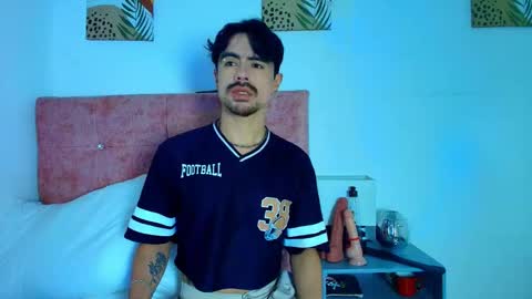 ethan  online show from January 13, 3:14 am