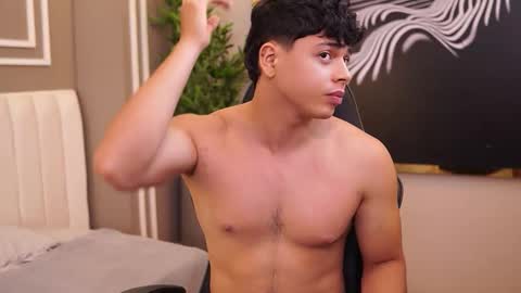 ethan_occonor online show from April 30, 5:40 pm