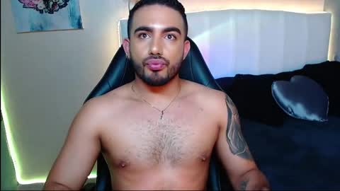 Ethan online show from June 2, 9:17 pm