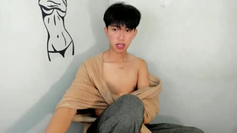 Ethan online show from February 13, 2:31 pm