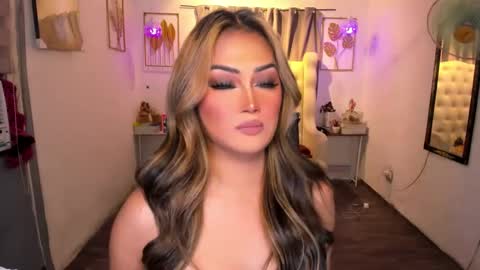 Angela online show from February 17, 11:00 pm