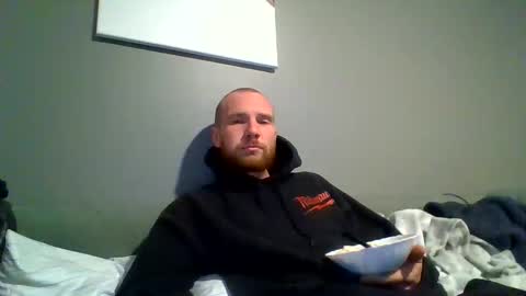 eugar81 online show from December 15, 8:32 am