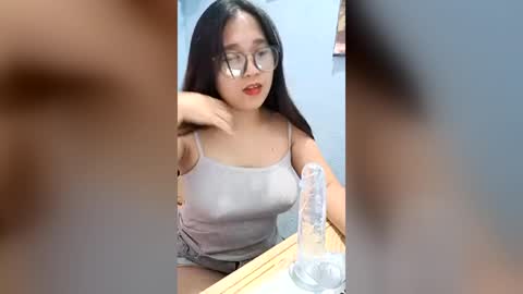 eva031721 online show from August 2, 8:27 am