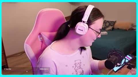 Gamer Katt online show from November 15, 11:34 am