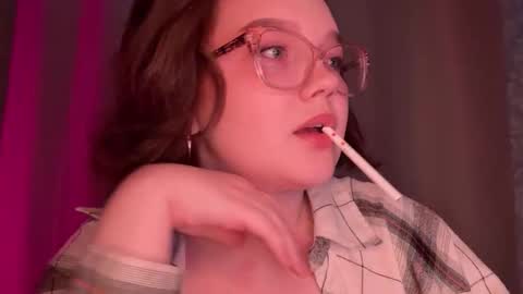 eva_kittenn online show from November 17, 12:52 pm