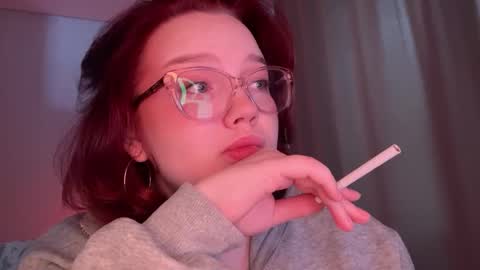 eva_kittenn online show from March 10, 6:29 am