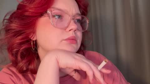 eva_kittenn online show from June 2, 5:04 pm