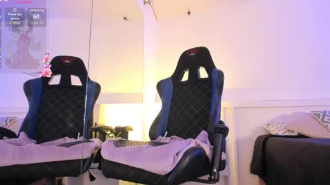 Eva online show from May 11, 2:56 pm