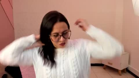 Eva  online show from October 14, 2:53 pm