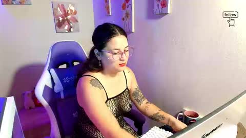 Eva  online show from November 12, 12:18 pm