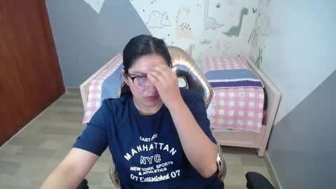 eva_smit_t online show from January 9, 2:50 am