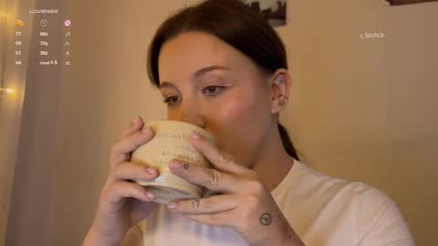 eva_swag online show from February 25, 4:10 pm