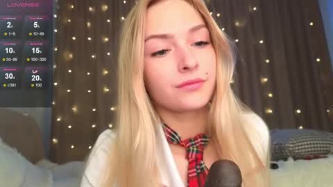 Snapshot of eva_vex chatting on January 12, 2:09 pm Hello Im Eva online show from January 12, 2:09 pm