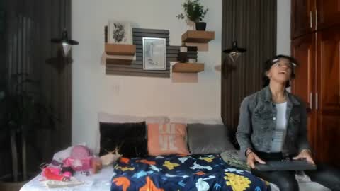 Eva online show from July 24, 12:57 pm