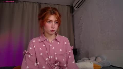 Snapshot of evaa_moonn_ chatting on October 14, 8:50 am Eva online show from October 14, 8:50 am