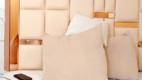 Eva online show from October 22, 9:49 pm