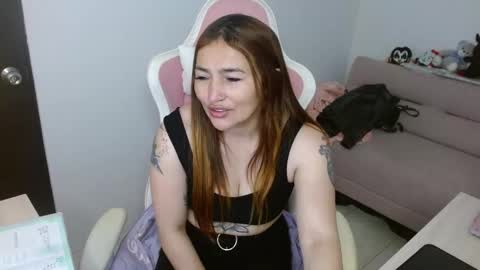 Eva online show from February 23, 8:44 pm