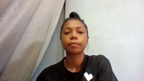 evahaldy online show from May 25, 3:12 am