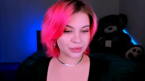 Eva online show from February 6, 5:30 pm