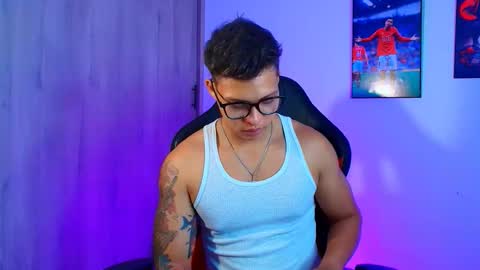 Snapshot of evan_greey chatting on October 8, 6:52 am EVAN GREY online show from October 8, 6:52 am