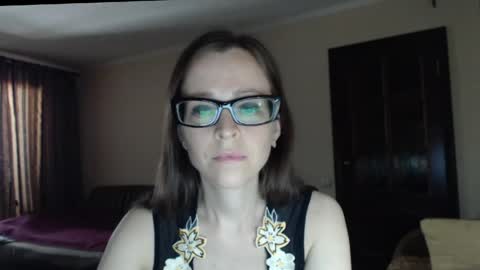 YourMistress online show from May 21, 9:05 am
