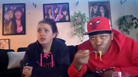 evanschris2048 online show from October 24, 12:33 am