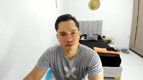 Mateo and Valerio online show from July 26, 2:47 pm