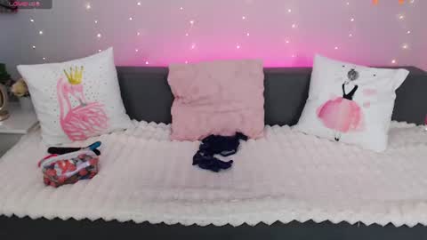 Adelina online show from June 15, 4:48 am