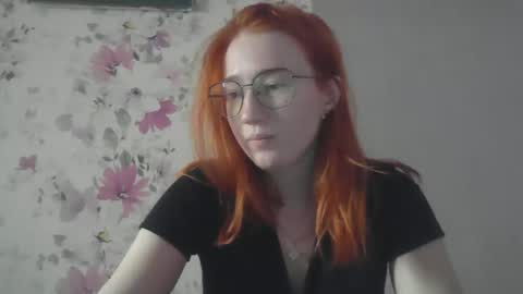 Evelina online show from December 19, 8:43 am