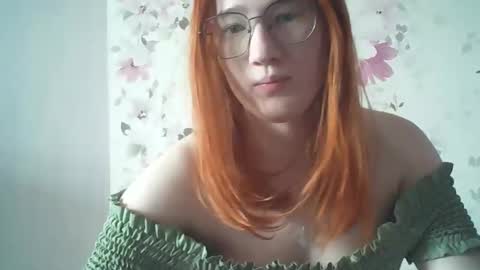 Evelina online show from February 2, 9:38 am