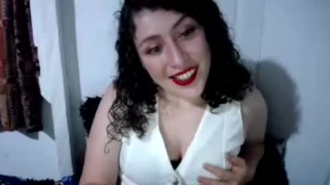 evelin97 online show from July 8, 12:36 am