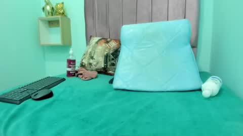 evelyn_morgan1 online show from July 20, 12:57 am