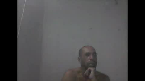 everaldosantos online show from September 24, 12:06 am