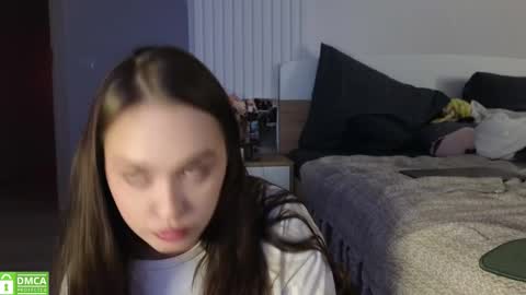 evi_woow online show from November 4, 9:49 pm