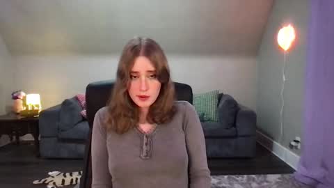 Evie3 online show from January 4, 7:13 am