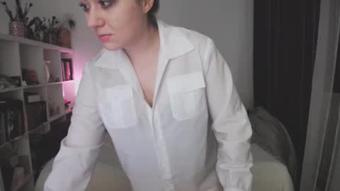 Im gonna be on in 2 hours online show from October 23, 8:10 pm