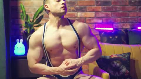 David online show from February 16, 7:45 pm