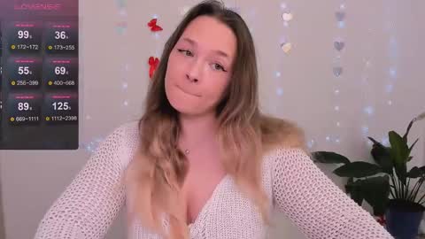 evilla_brill online show from April 9, 9:48 am