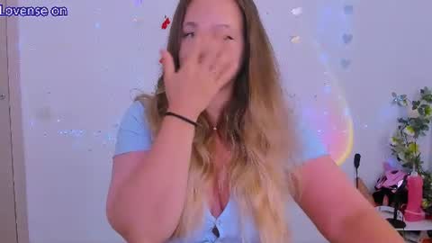 evilla_brill online show from July 13, 9:02 am