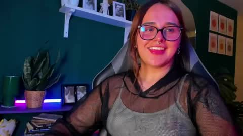 EVY online show from April 23, 1:02 am